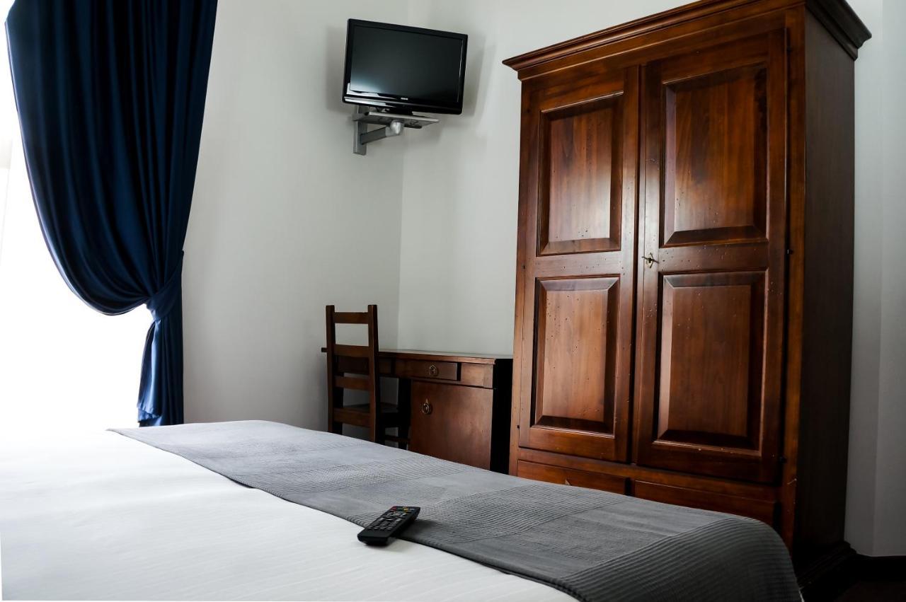 Hotel Ristorante Morus Burago di Molgora Buitenkant foto